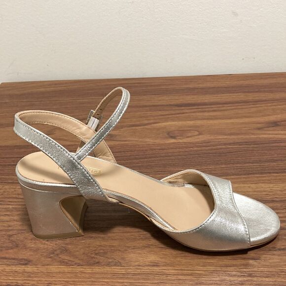 Ma+DE |94 Metallic Silver Leather Sandals with Curved Block Heel. Size 37. - Picture 2 of 8
